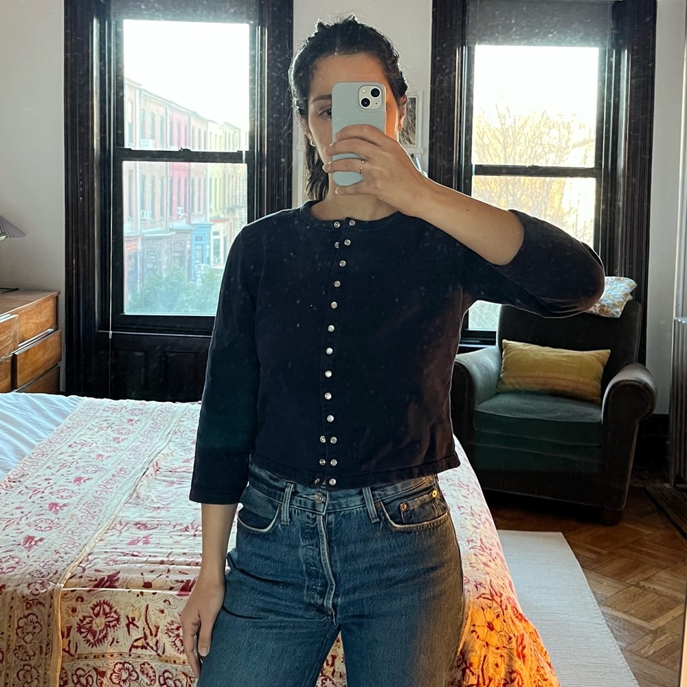 Agnes B. Snap Cardigan. Size 2. Navy Blue.